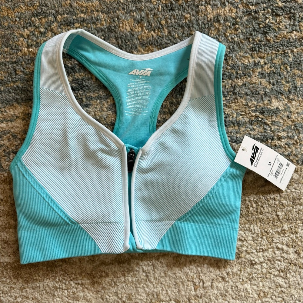 Avia Sports Bra Medium Size Seamless Front Zip Medium Support Aqua Seafoam - Picture 1 of 6